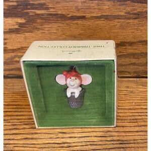 1978 THIMBLE MOUSE - Hallmark Christmas ornament - 1st in series - includes box